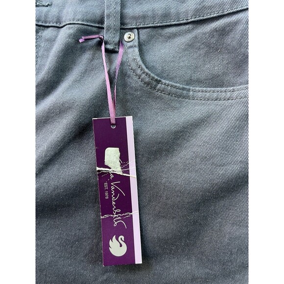 2 Pairs Gloria Vanderbilt Amanda Jeans Pink & Charcoal Grey Womens 10 NWT - Picture 16 of 16